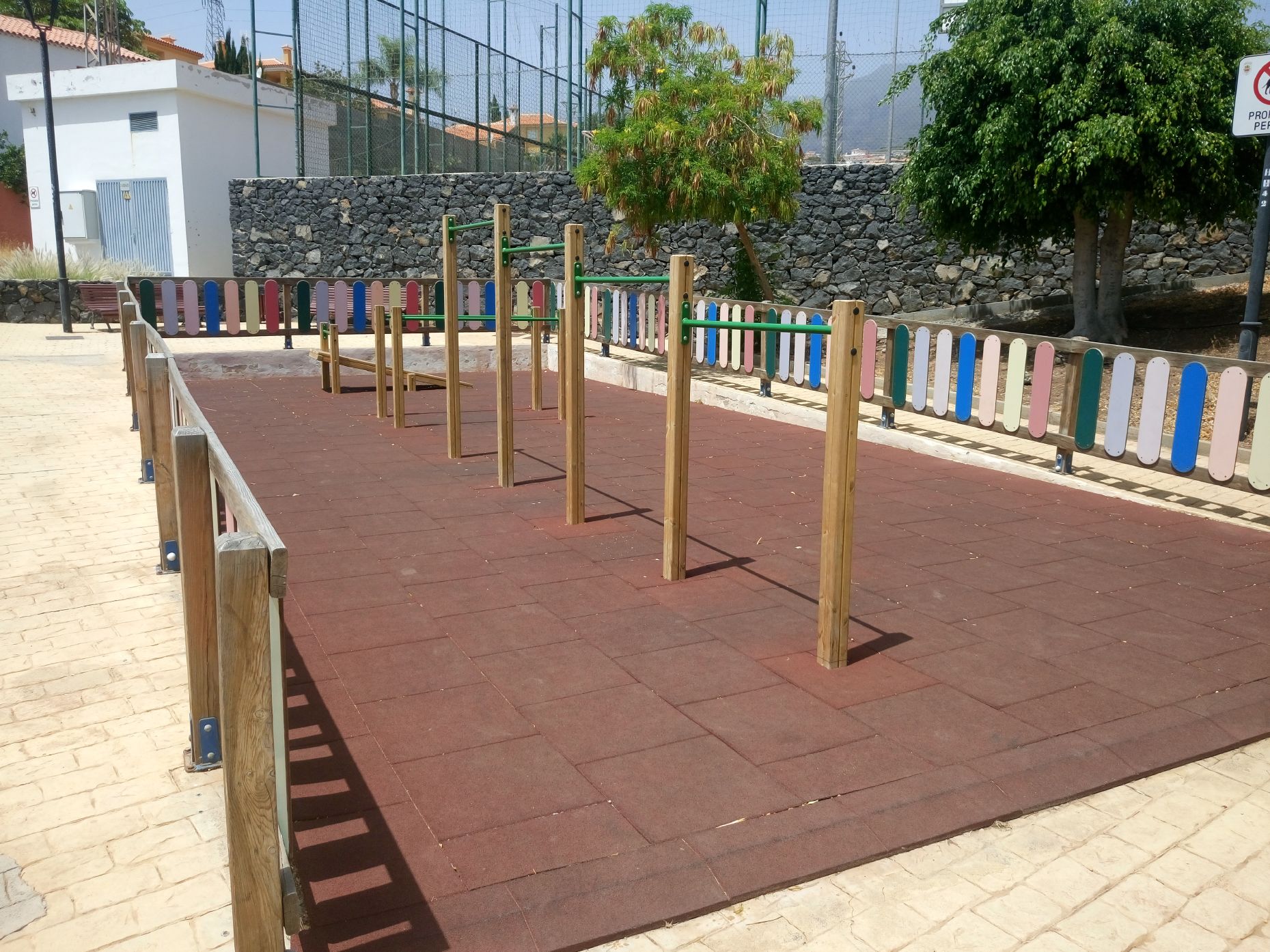 Gimnasio Urbano de la Urbanización de Villa Horizonte