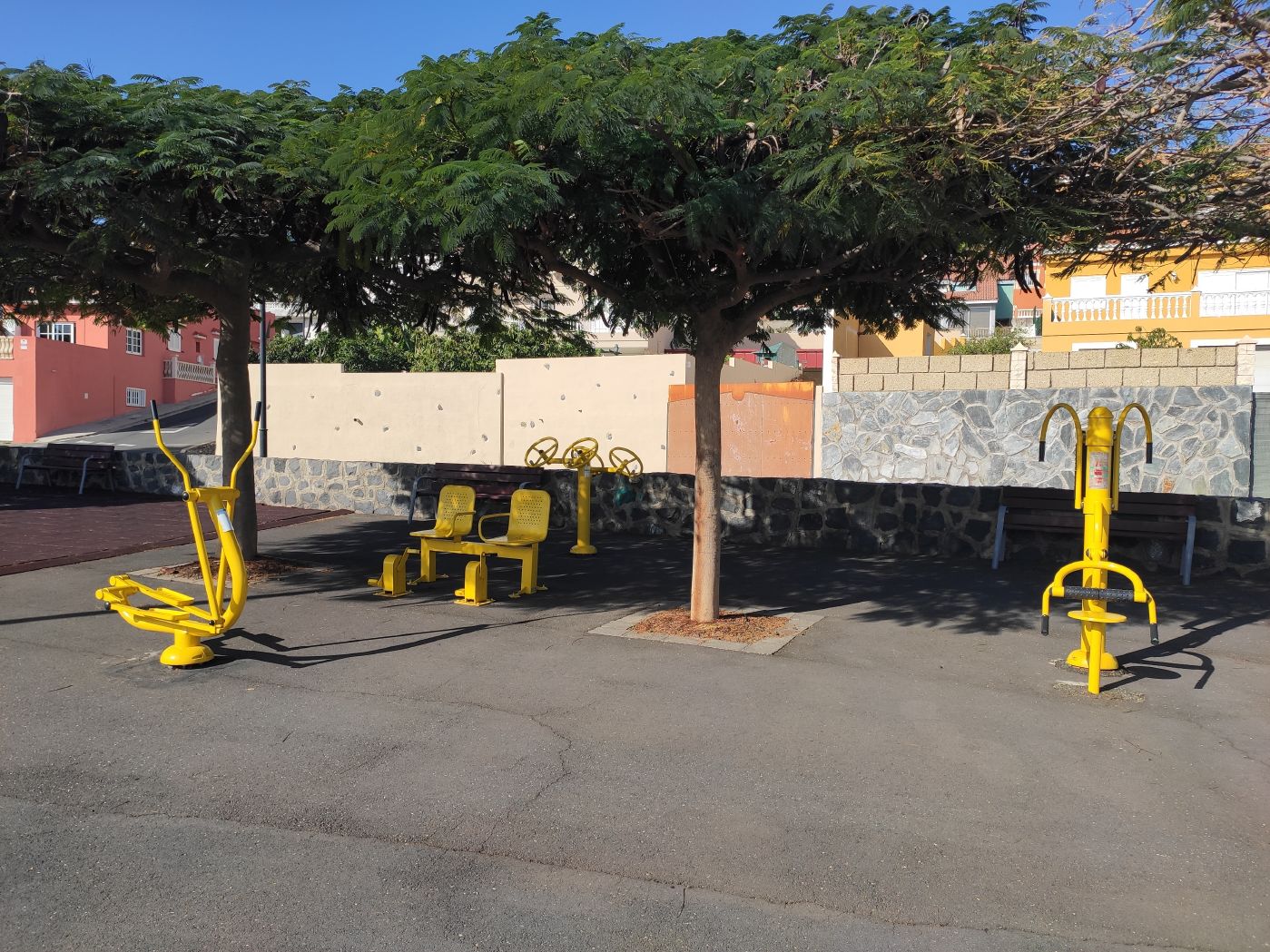 Gimnasio urbano municipal de Pringado (Rubén Marichal)
