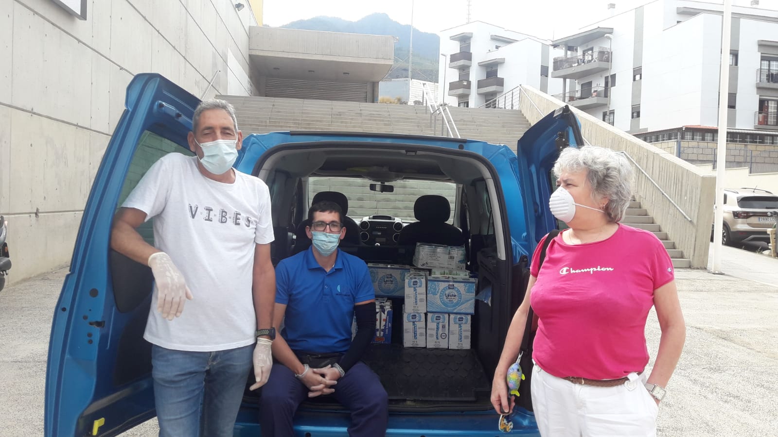 Donación gente solidaria junio 2020